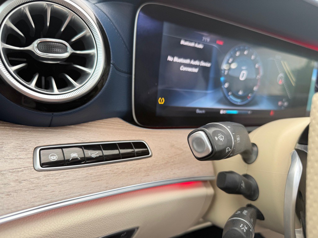 2018 Mercedes-Benz E-Class Image 47