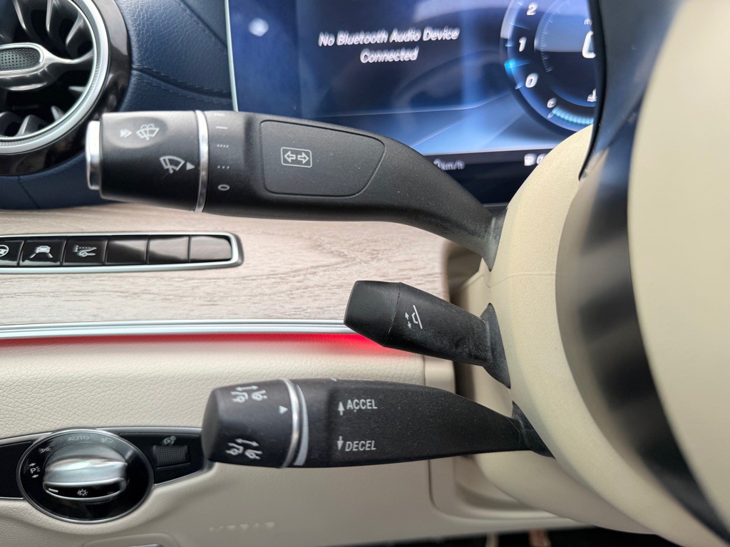 2018 Mercedes-Benz E-Class Image 49