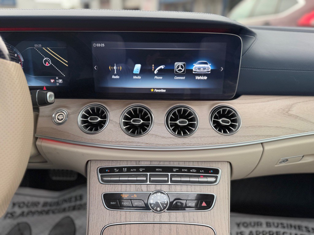 2018 Mercedes-Benz E-Class Image 63