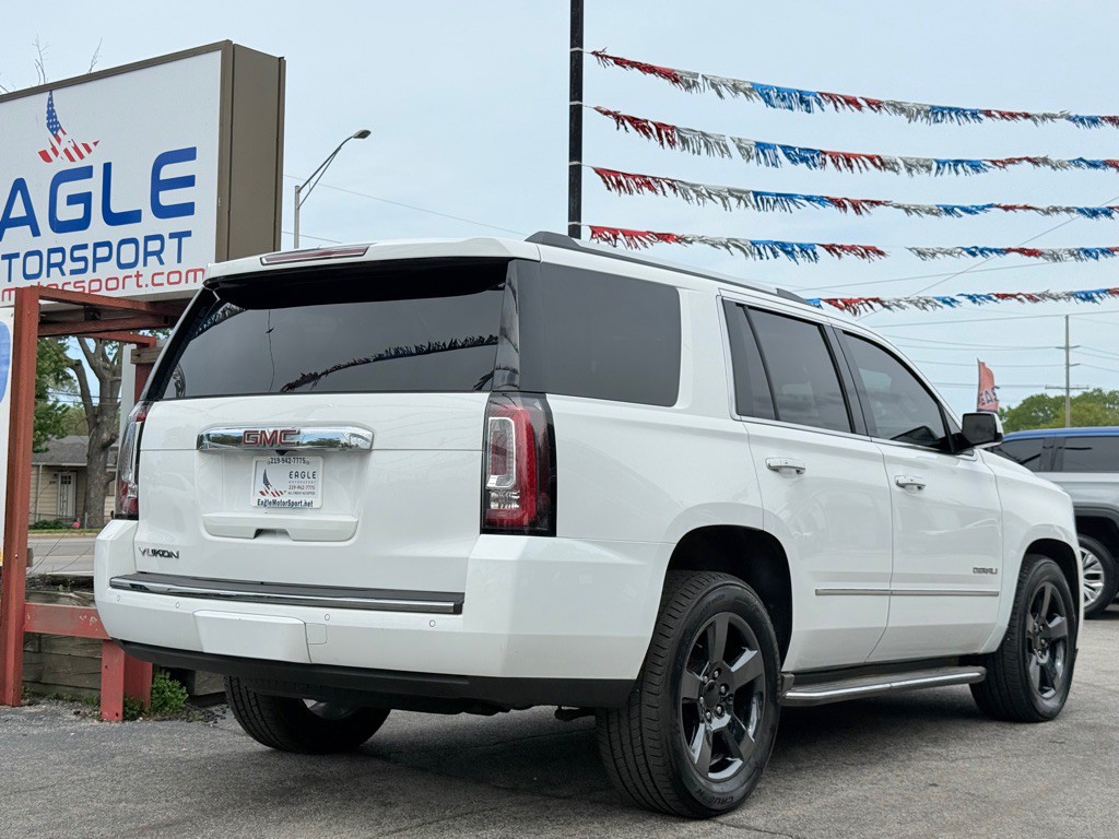 2015 GMC Yukon Image 9