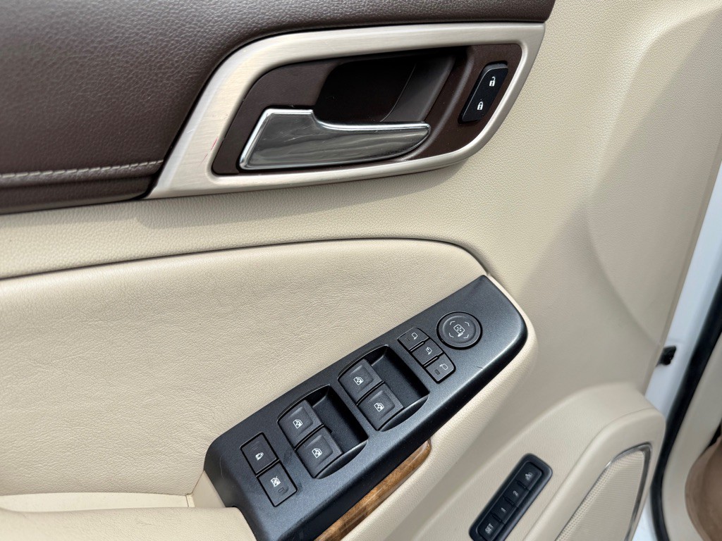 2015 GMC Yukon Image 22