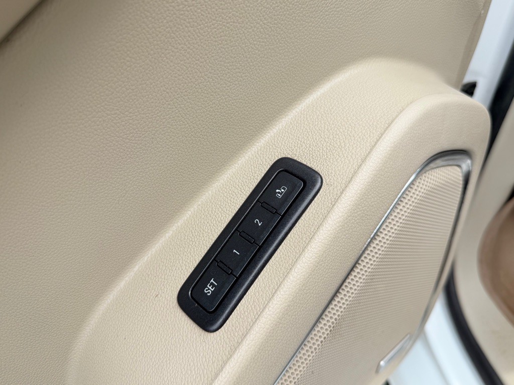 2015 GMC Yukon Image 23