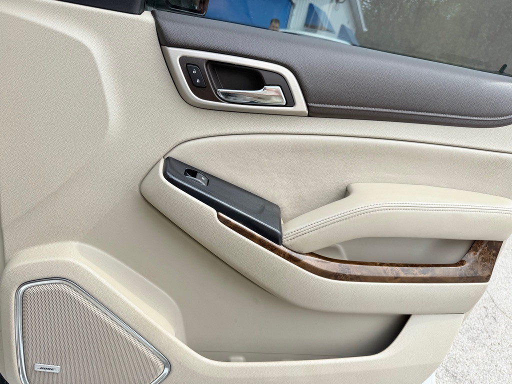 2015 GMC Yukon Image 30