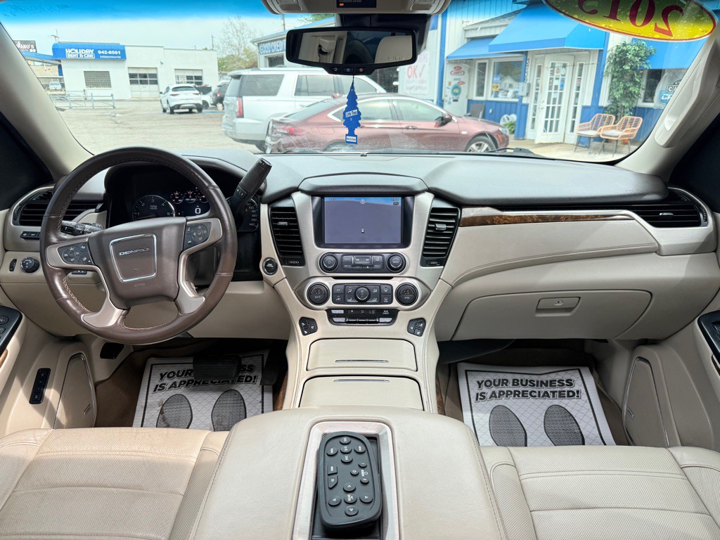 2015 GMC Yukon Image 43