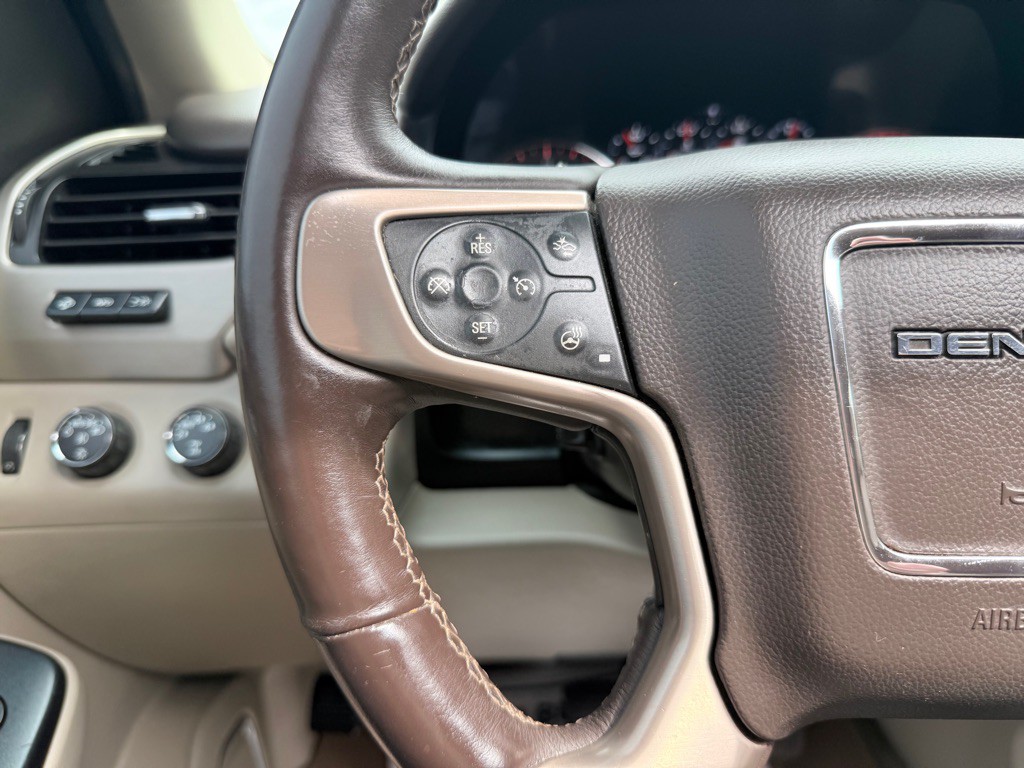2015 GMC Yukon Image 48