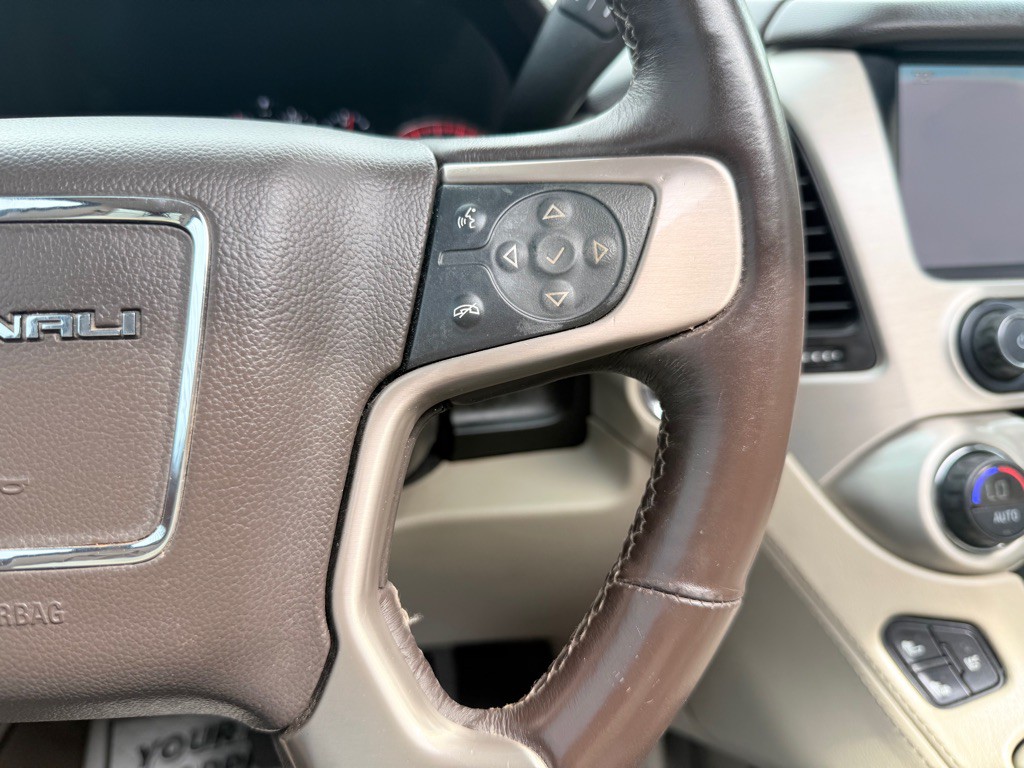 2015 GMC Yukon Image 50