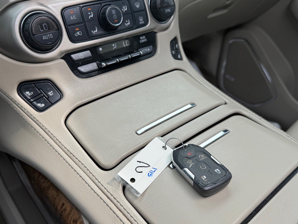 2015 GMC Yukon Image 56