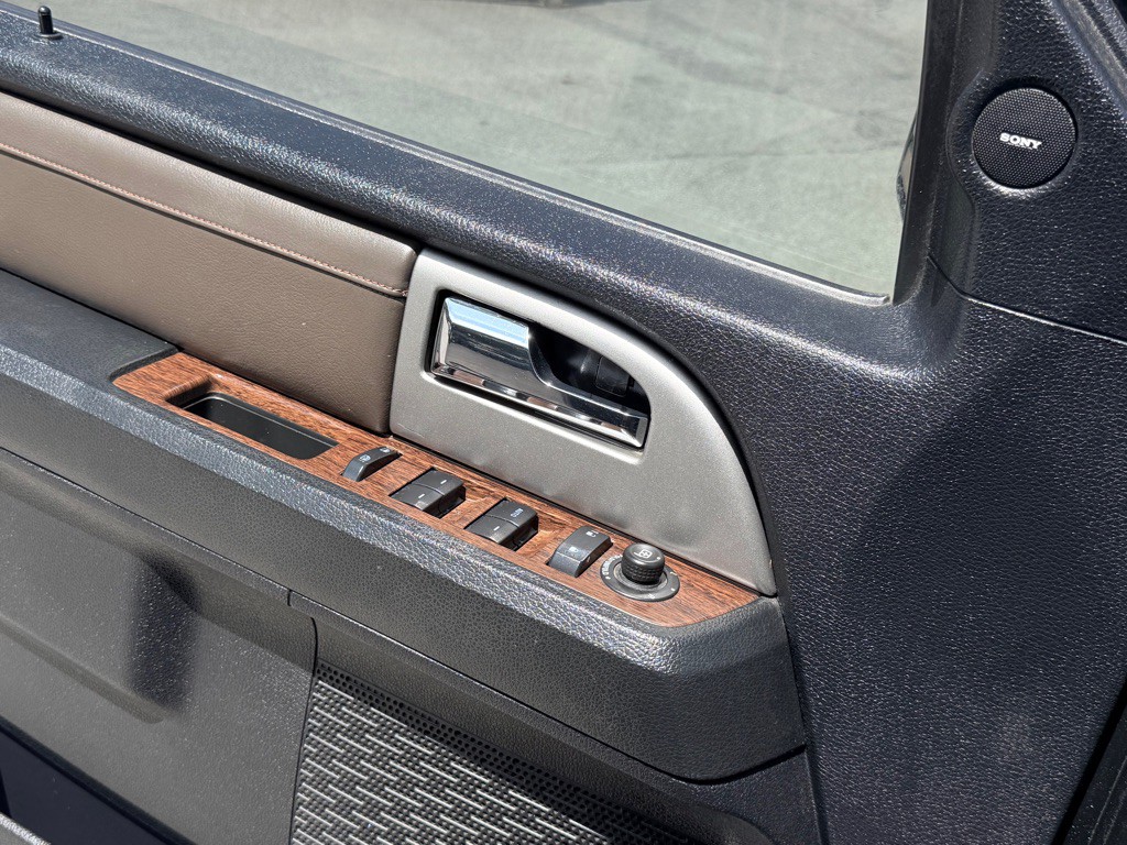 2015 Ford Expedition Image 18