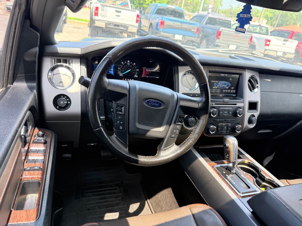 2015 Ford Expedition Image 35