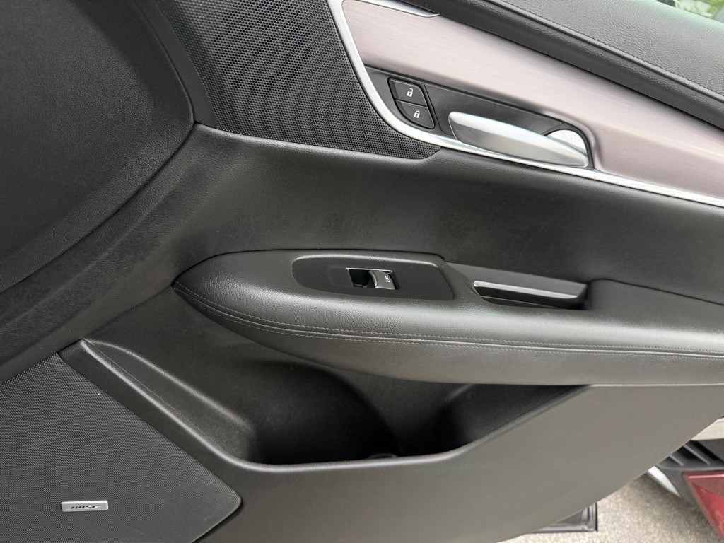 2017 Cadillac XT5 Image 25