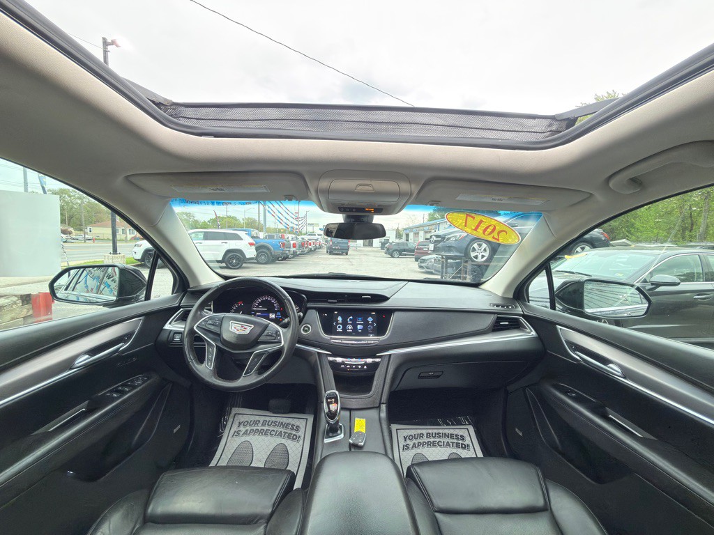 2017 Cadillac XT5 Image 31
