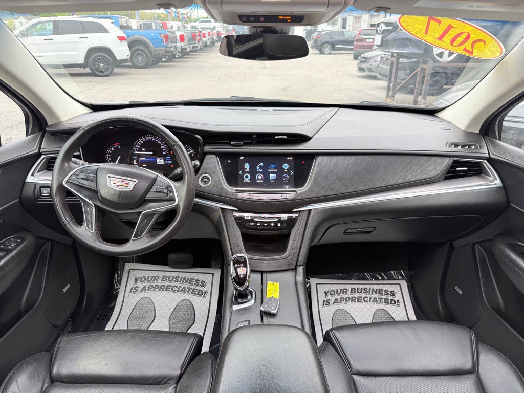 2017 Cadillac XT5 Image 32