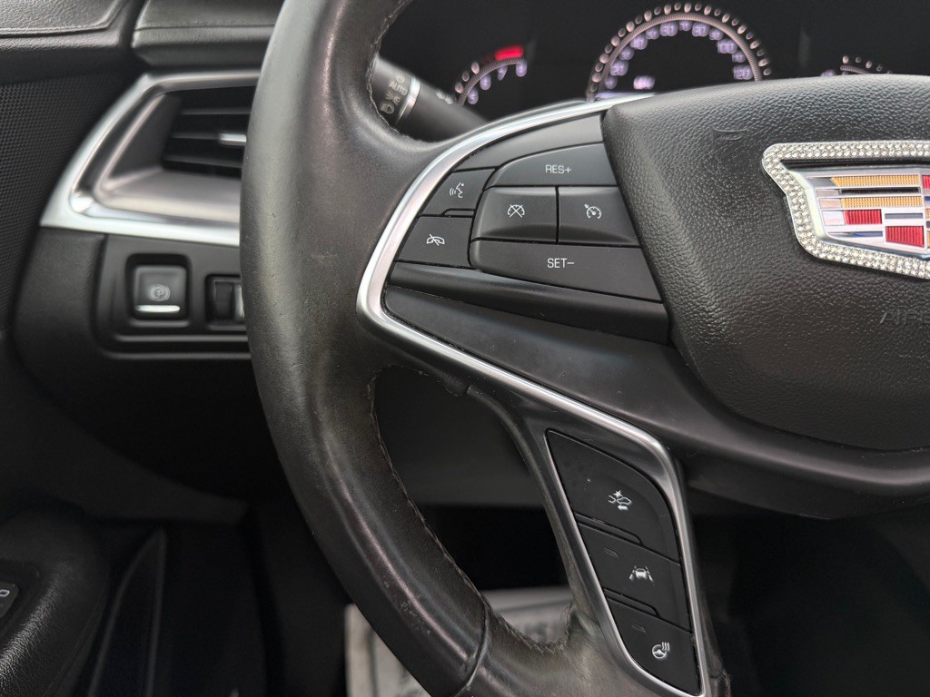 2017 Cadillac XT5 Image 37