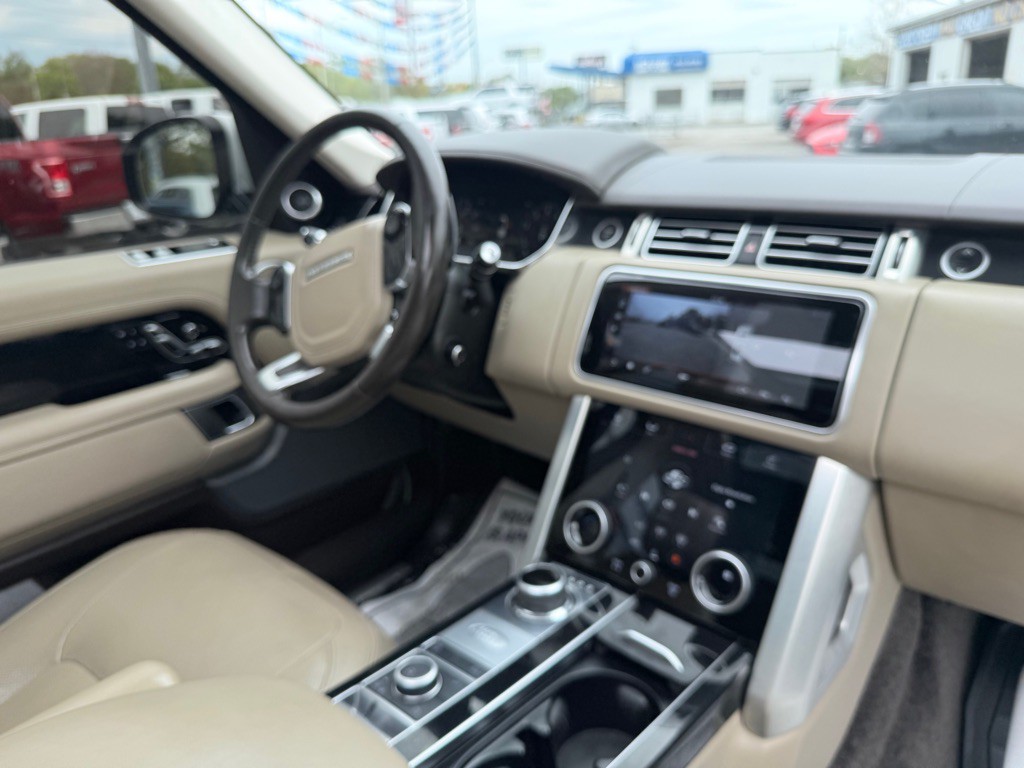 2019 Land Rover Range Rover Image 22