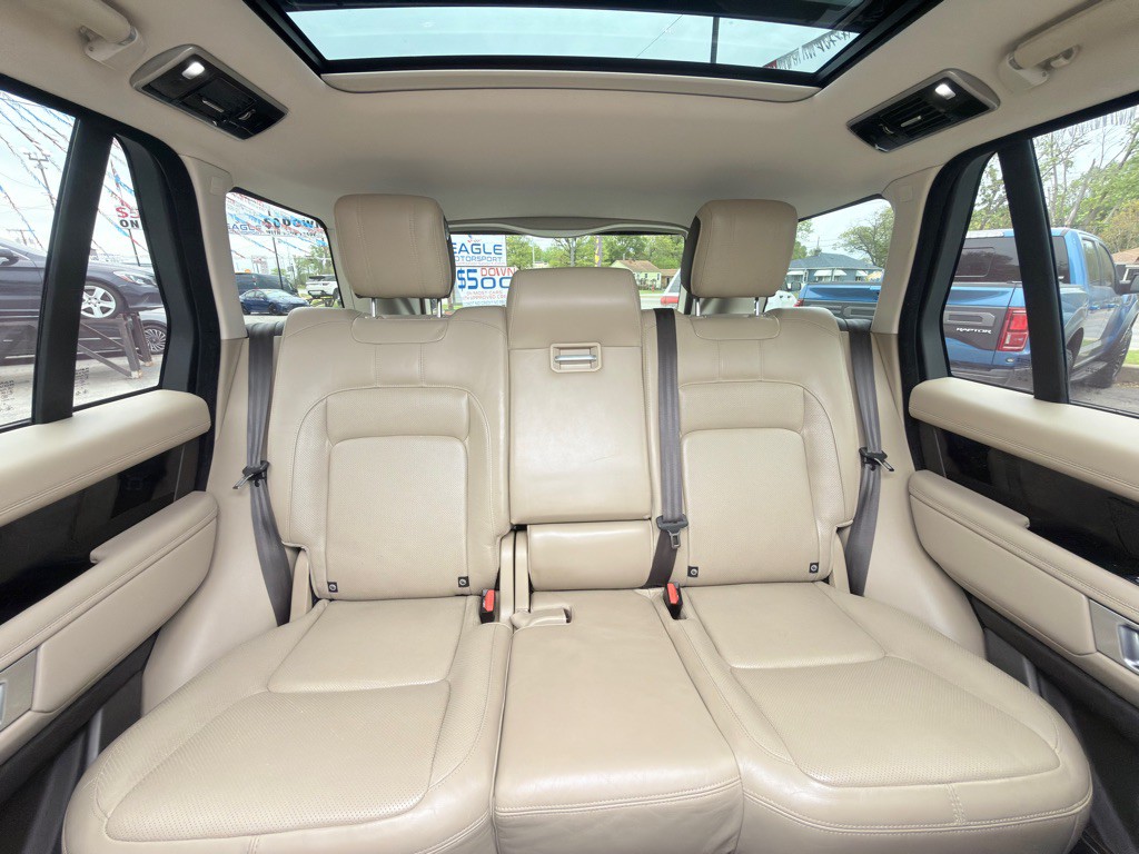 2019 Land Rover Range Rover Image 24