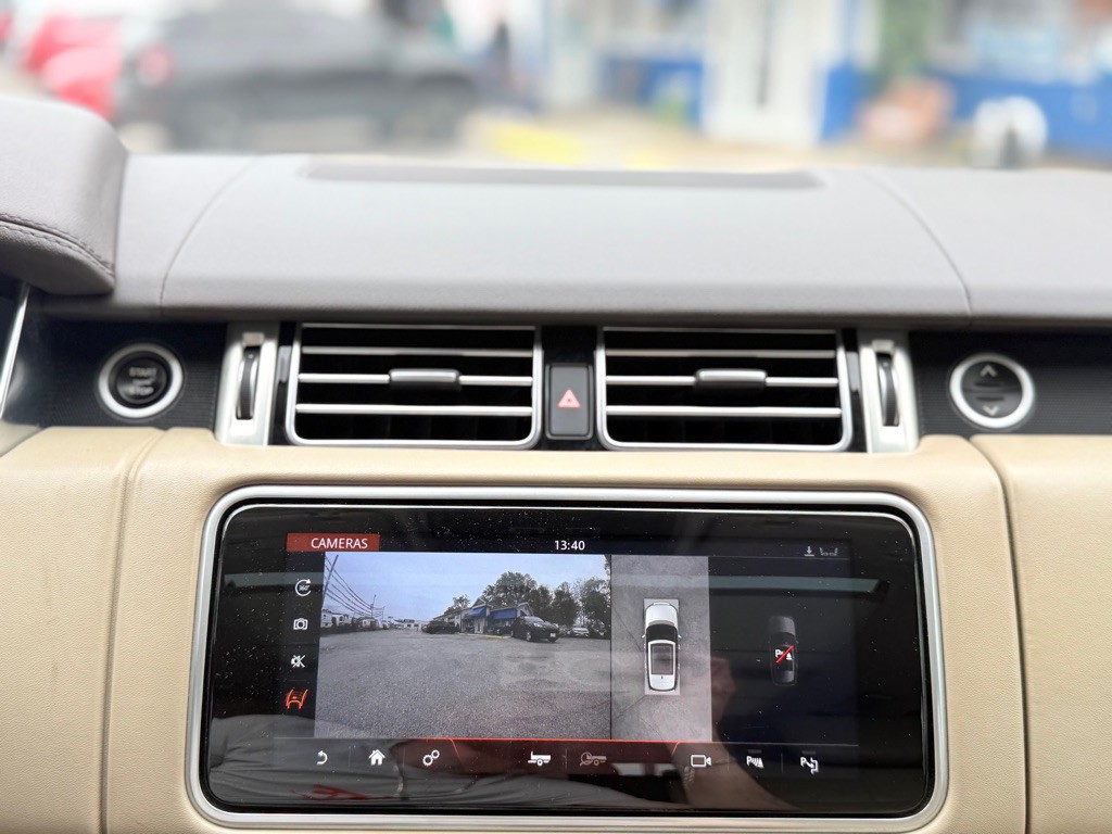 2019 Land Rover Range Rover Image 39