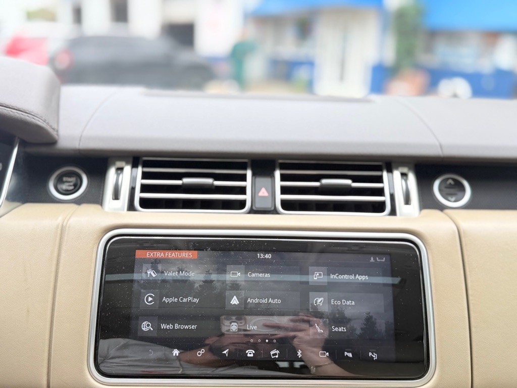 2019 Land Rover Range Rover Image 41