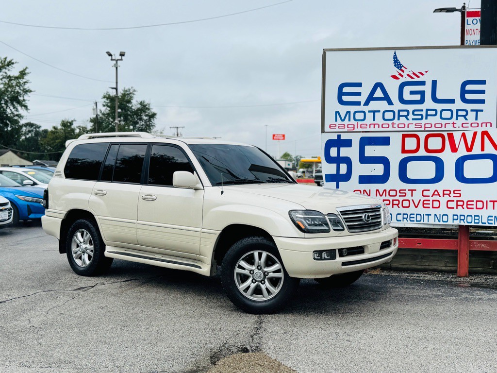 2004 Lexus LX Image 3