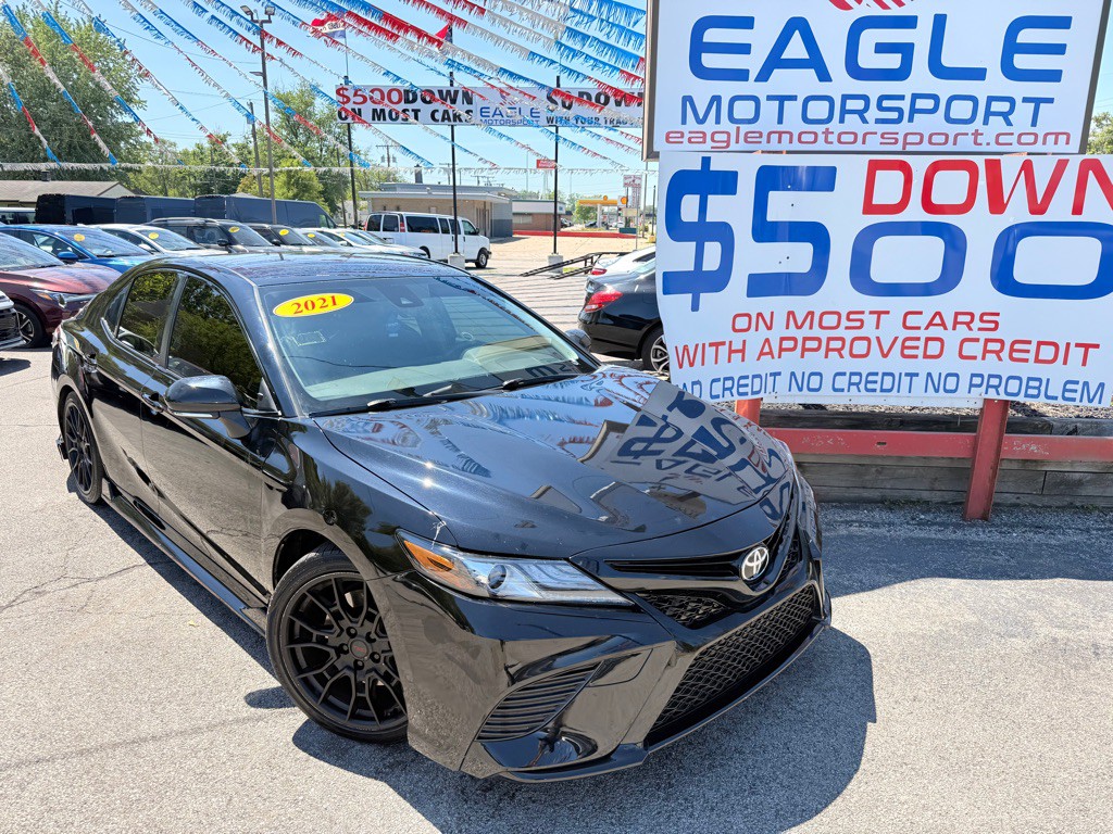 2021 Toyota Camry Image 3