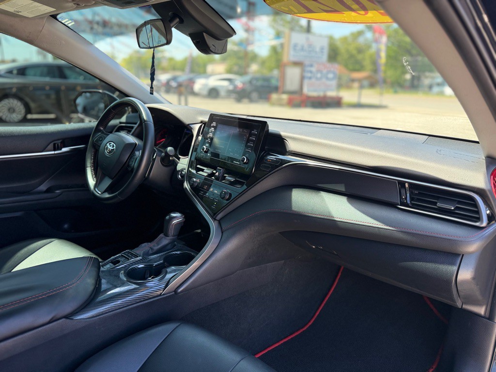 2021 Toyota Camry Image 20