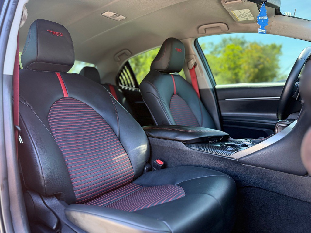 2021 Toyota Camry Image 22