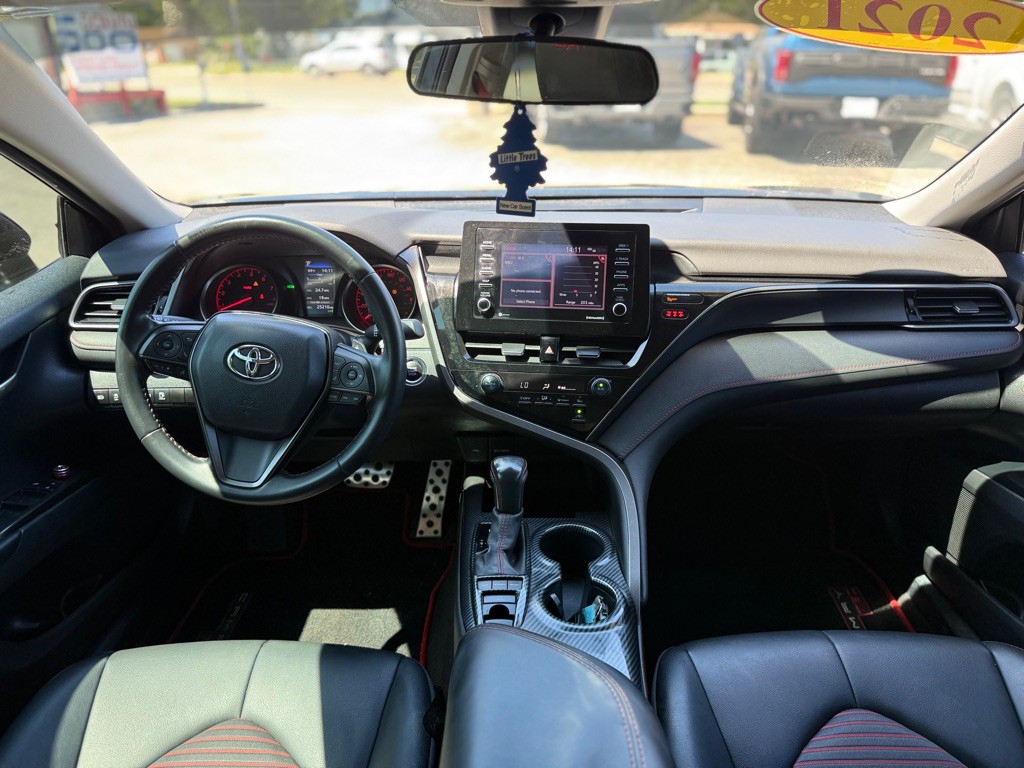 2021 Toyota Camry Image 25