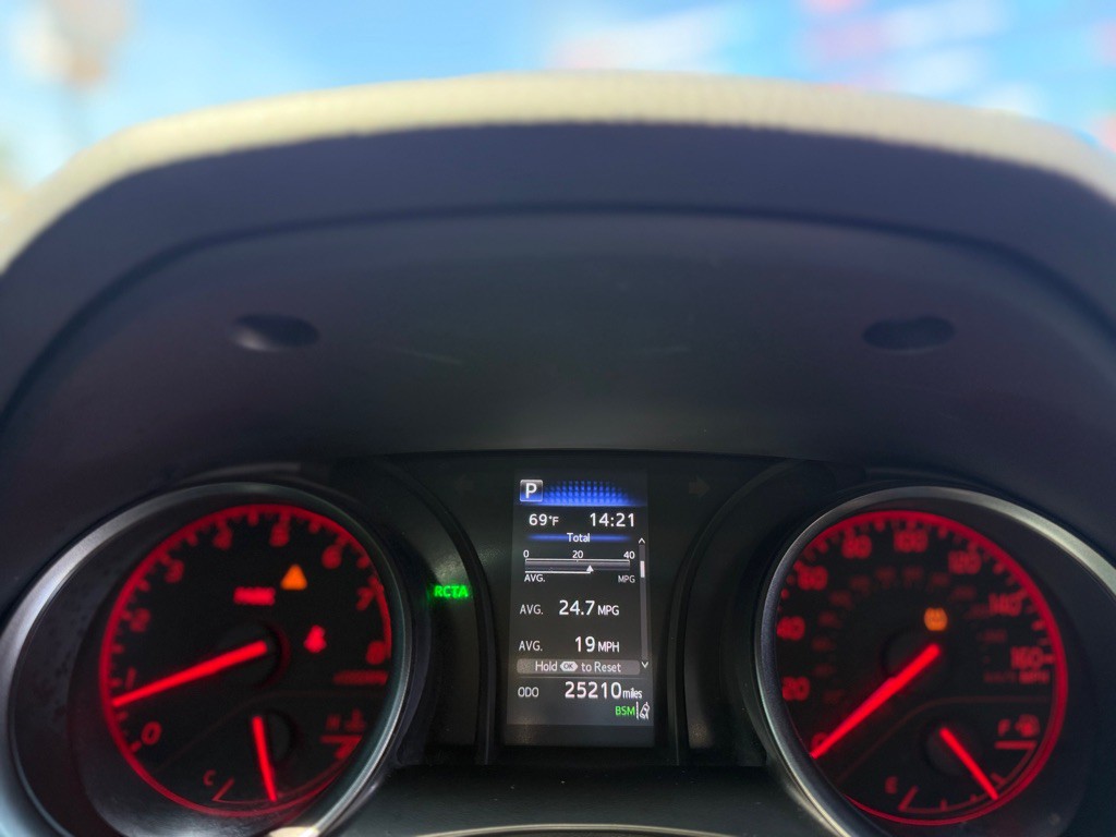2021 Toyota Camry Image 31