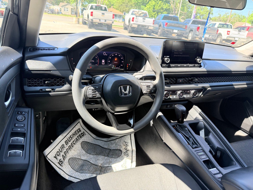 2024 Honda Accord Image 24