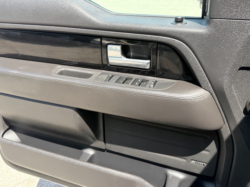 2011 Ford F-150 Image 22