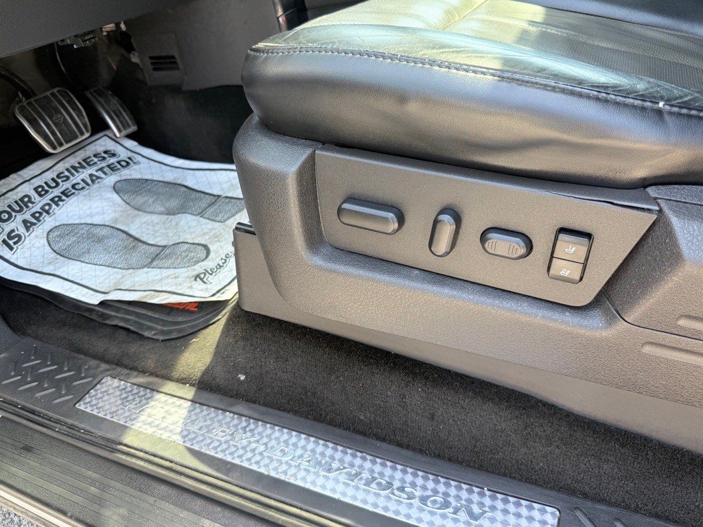 2011 Ford F-150 Image 26