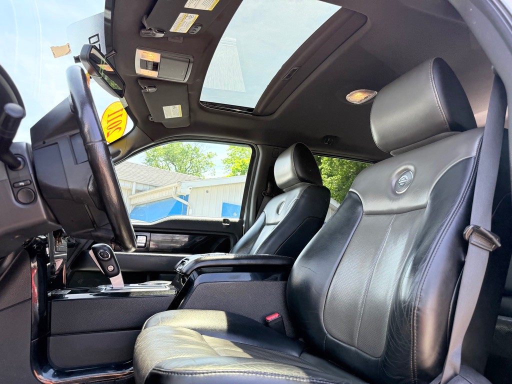 2011 Ford F-150 Image 28