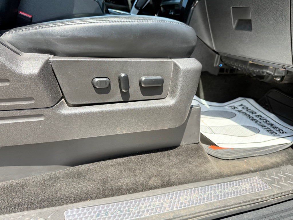 2011 Ford F-150 Image 33