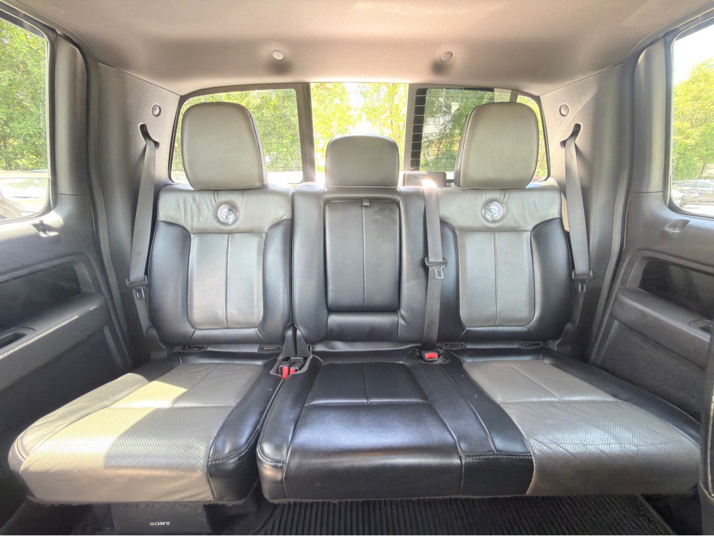 2011 Ford F-150 Image 36