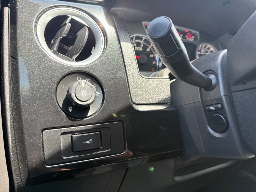 2011 Ford F-150 Image 45