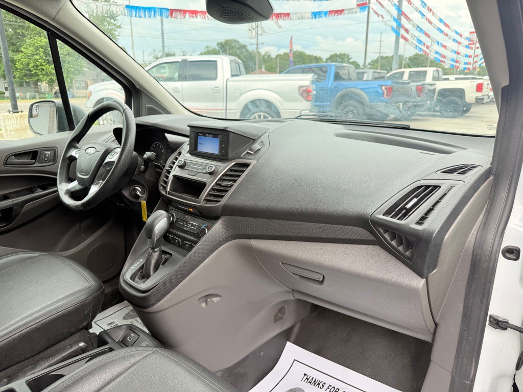 2020 Ford Transit Connect Image 17
