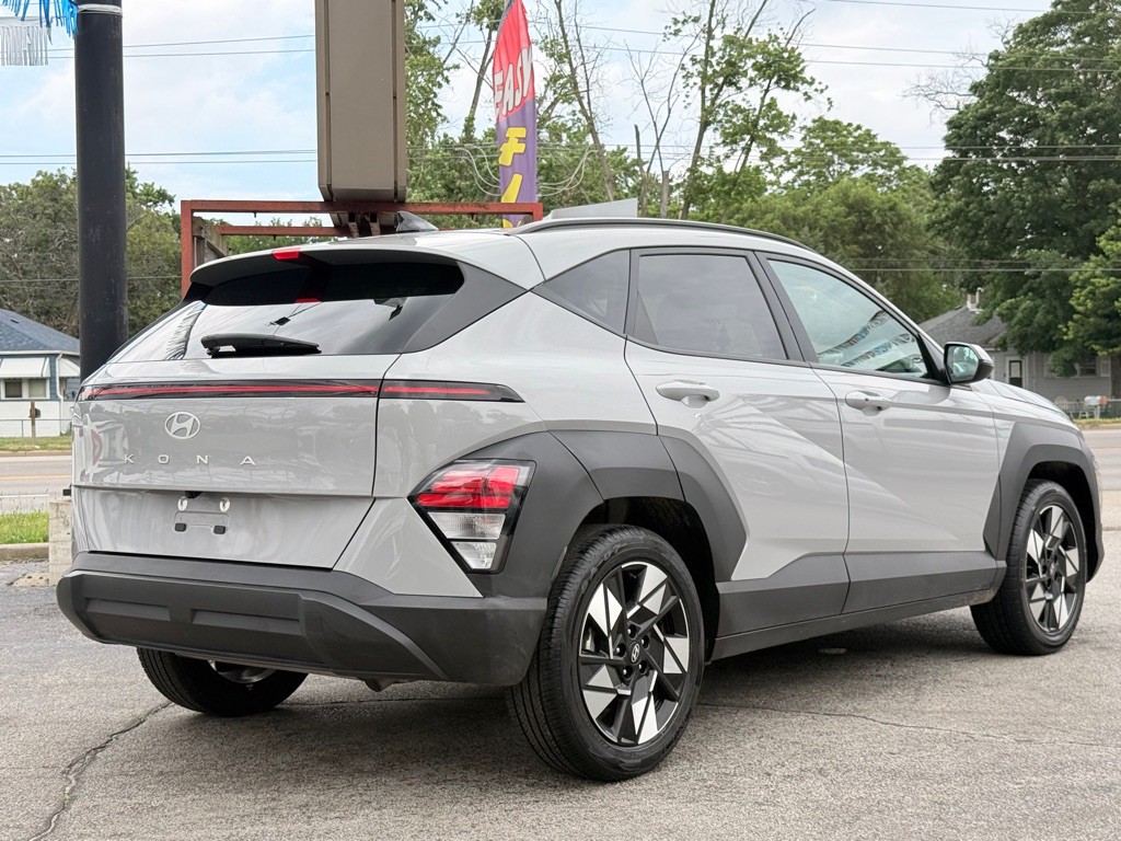 2024 Hyundai Kona Image 7