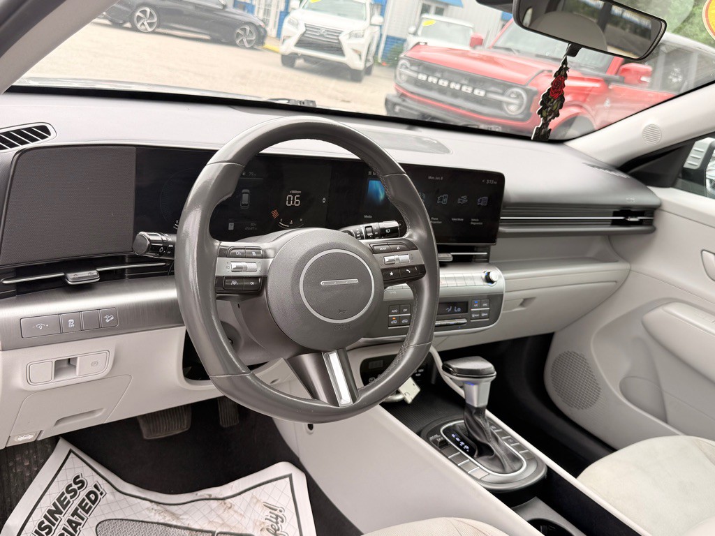 2024 Hyundai Kona Image 16