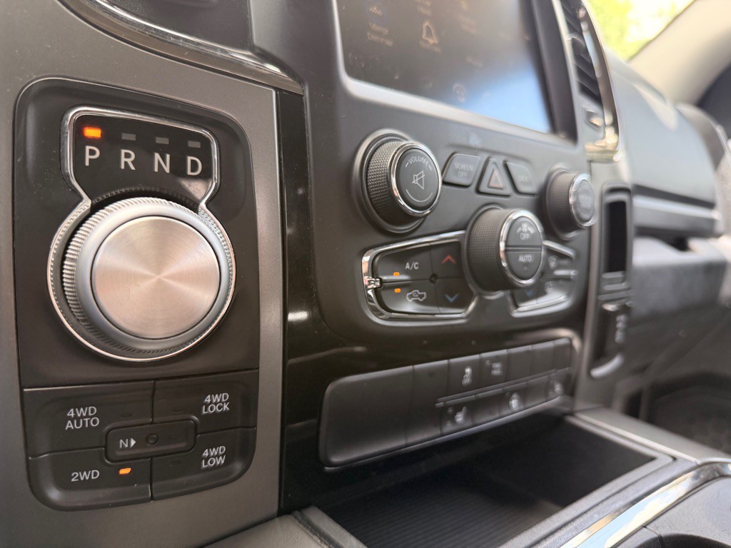 2017 RAM 1500 Image 36