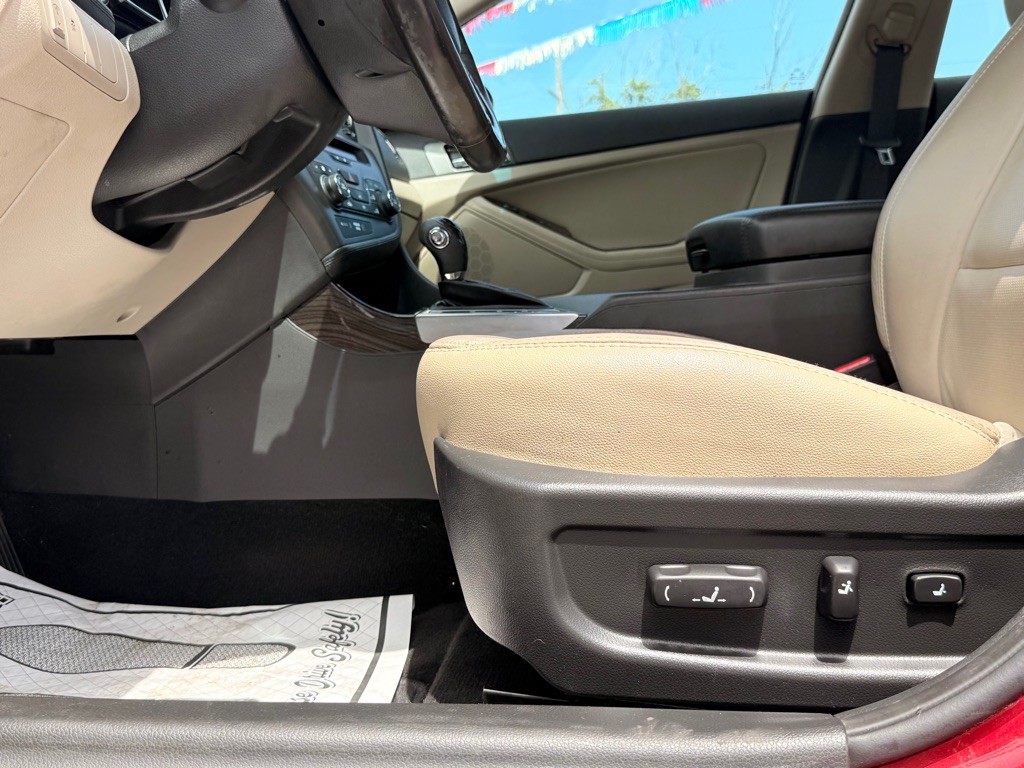 2013 Kia Optima Image 16