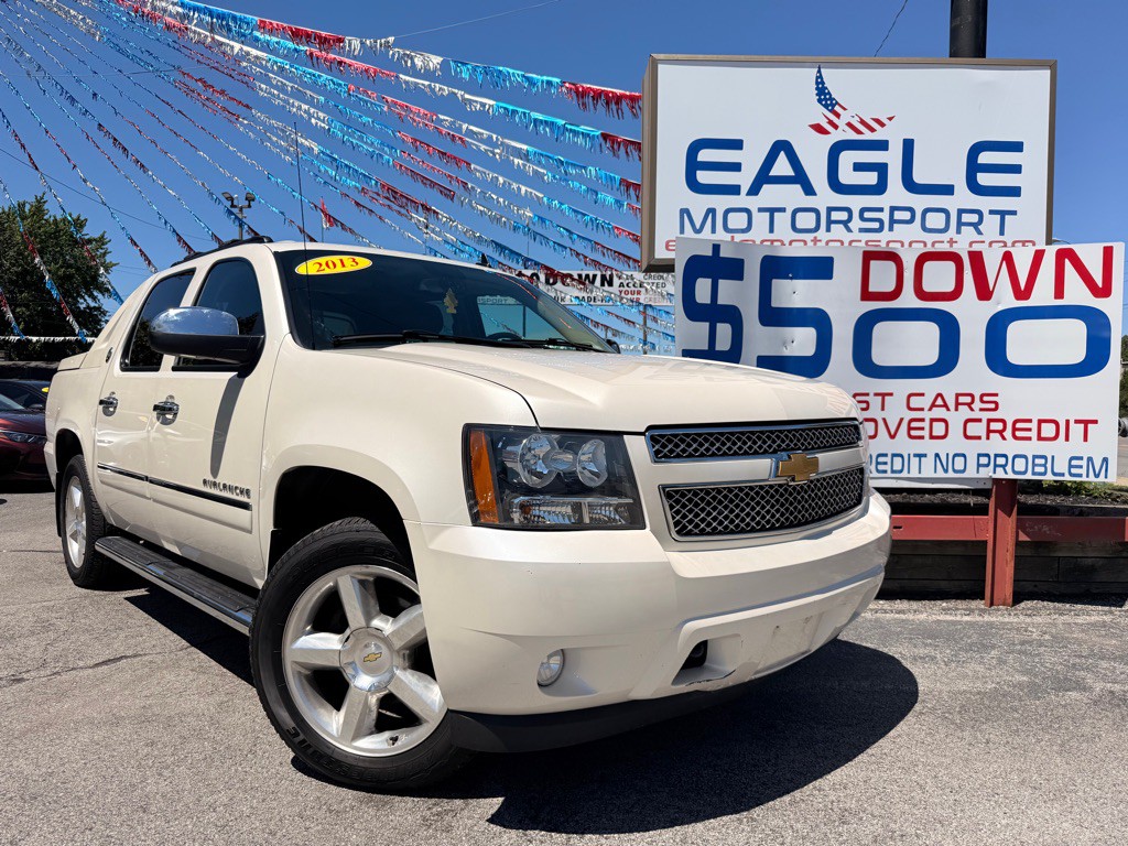 2013 Chevrolet Avalanche Image 4