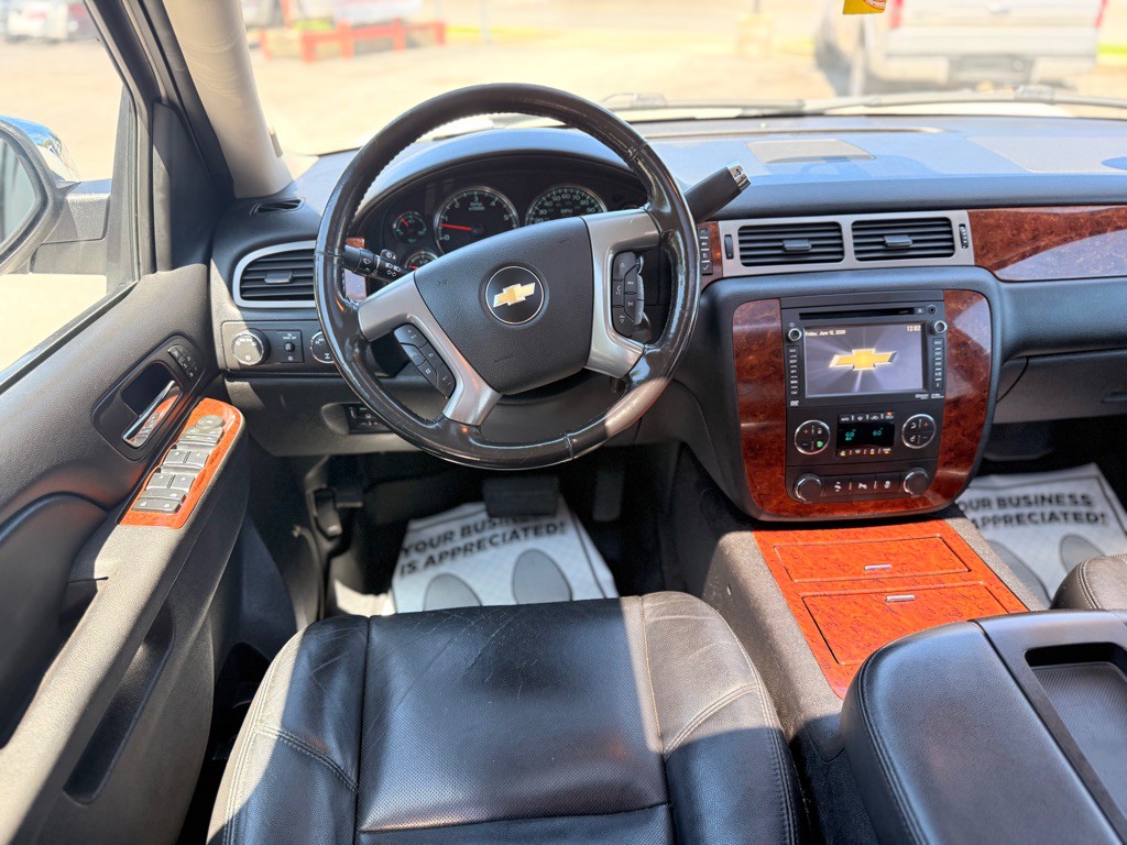 2013 Chevrolet Avalanche Image 34