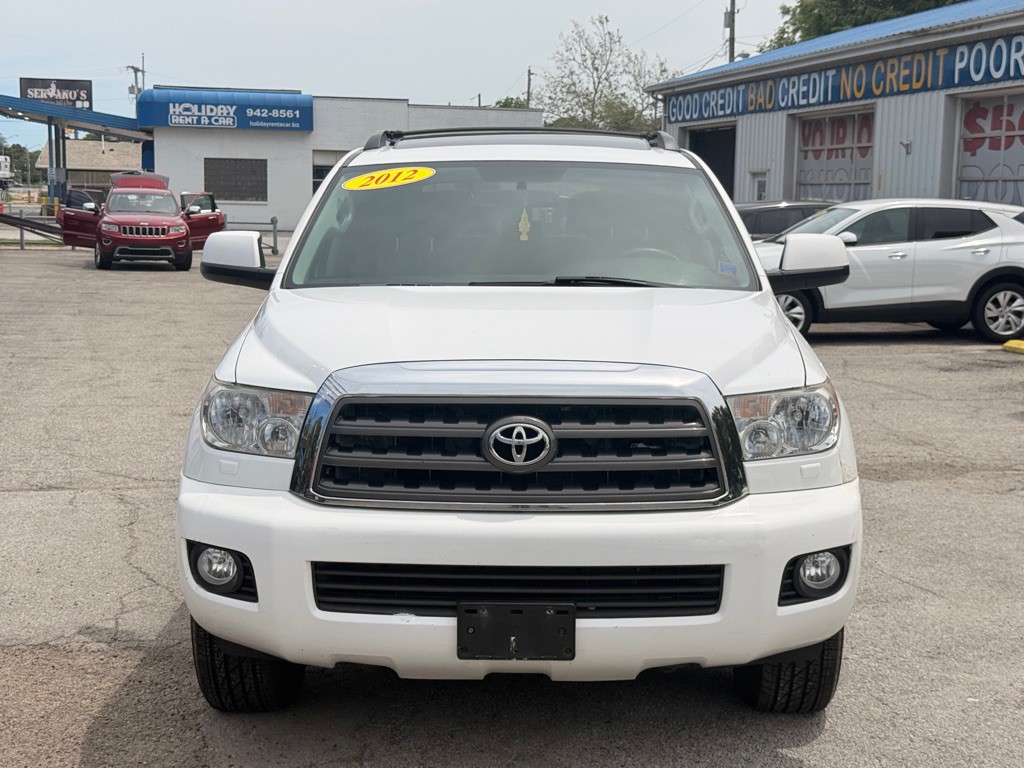 2012 Toyota Sequoia Image 12