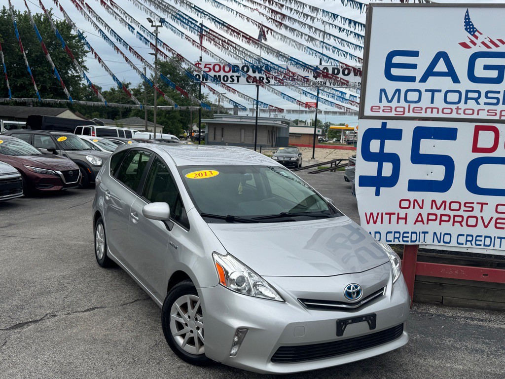 2013 Toyota Prius Image 3