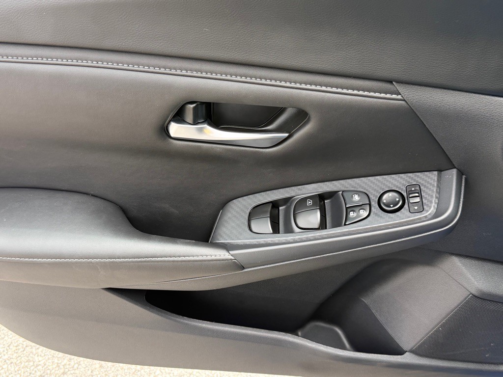 2025 Nissan Sentra Image 12