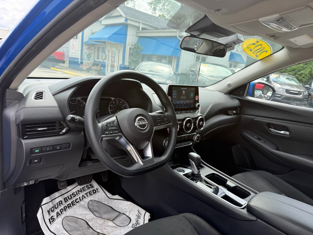 2025 Nissan Sentra Image 13