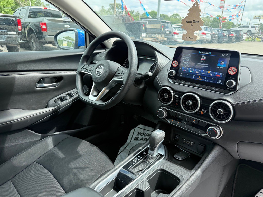 2025 Nissan Sentra Image 17