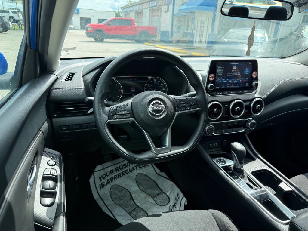 2025 Nissan Sentra Image 19