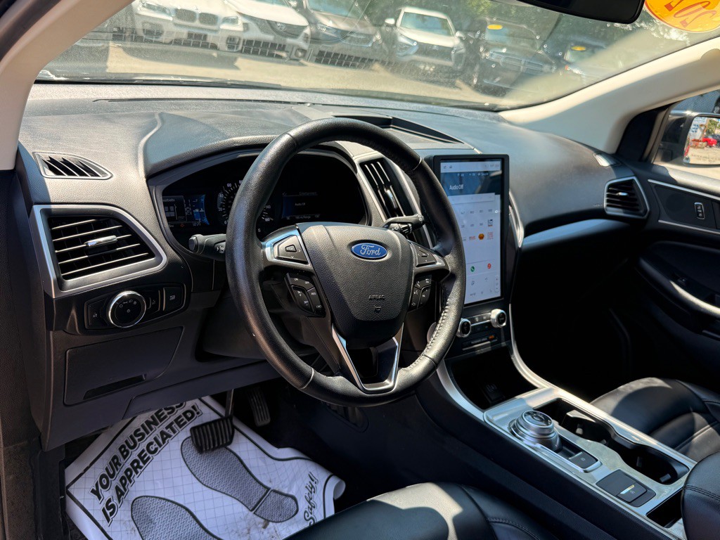 2024 Ford Edge Image 18