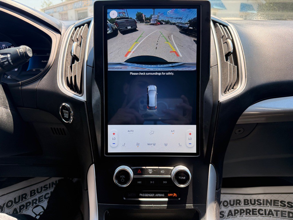 2024 Ford Edge Image 38