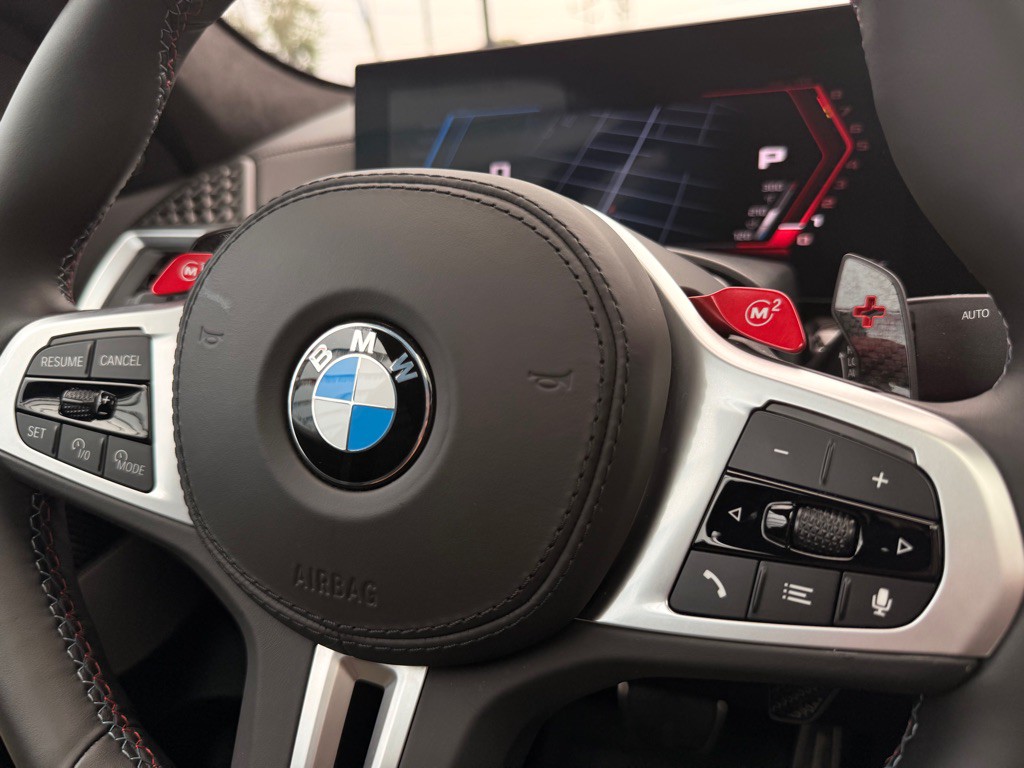 2025 BMW X6 Image 60